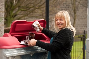 One of the communal, comingled recycling containers recently introduced for flats in Aberdeen (Photo: Norman Adams, Aberdeen city council)